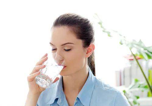 消耗|4种行为,会降低基础代谢,让你一天比一天胖!你中招了吗?