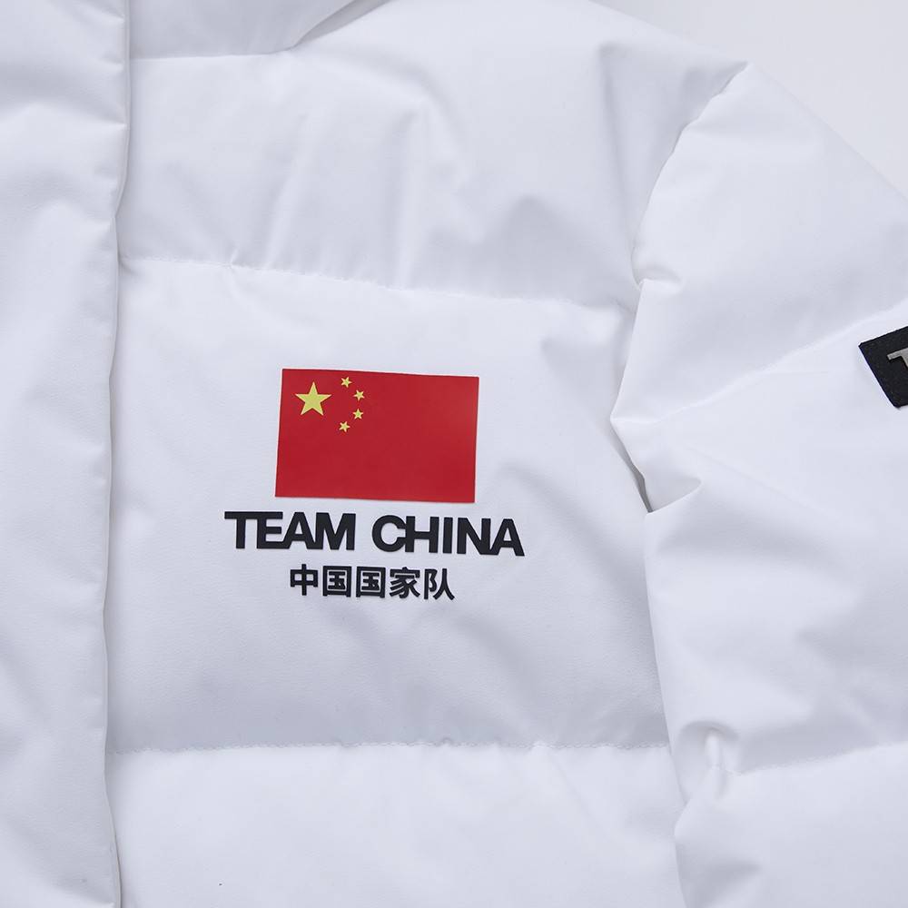 國服體育向中國國家隊交付首批teamchina品牌運動裝備