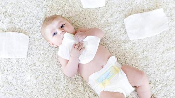 婴儿一般几个月开始抬腿 8a123d08d7984bea84b779e7805915f8.jpeg