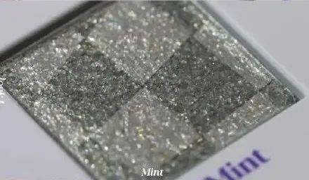 什么眼影书变身线圈本，清新薄荷绿氛围感满分，espoir还有什么惊喜是朕不知道的！