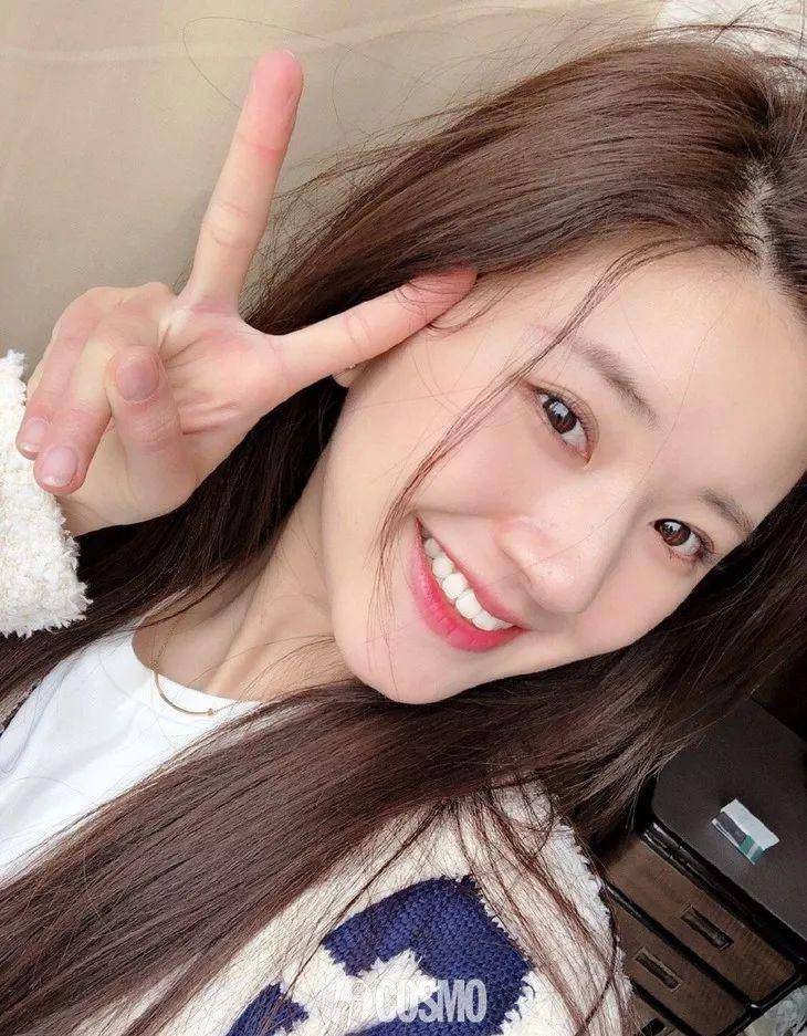 兰迪时髦办 20岁想拥有赵露思的发量，还想拥有李兰迪的圆脸