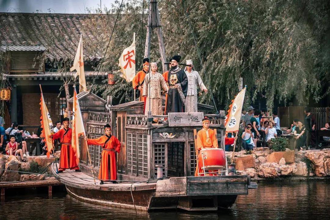 开封清明上河园景区1月31日正式开园赏百万灯展看百场演出过年就来