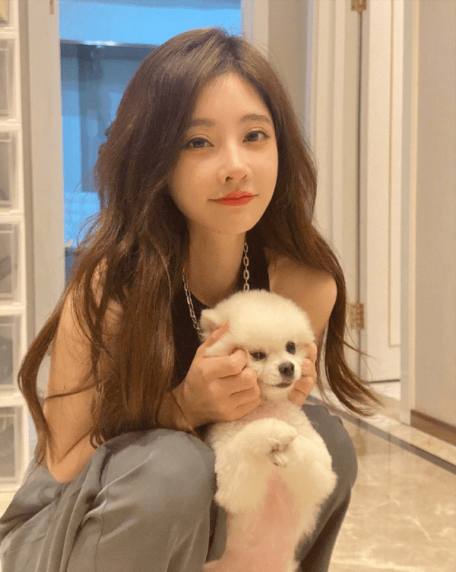 光芒|大年初三，冯提莫献唱《光》，愿大家都能找到自己心里的那片光！