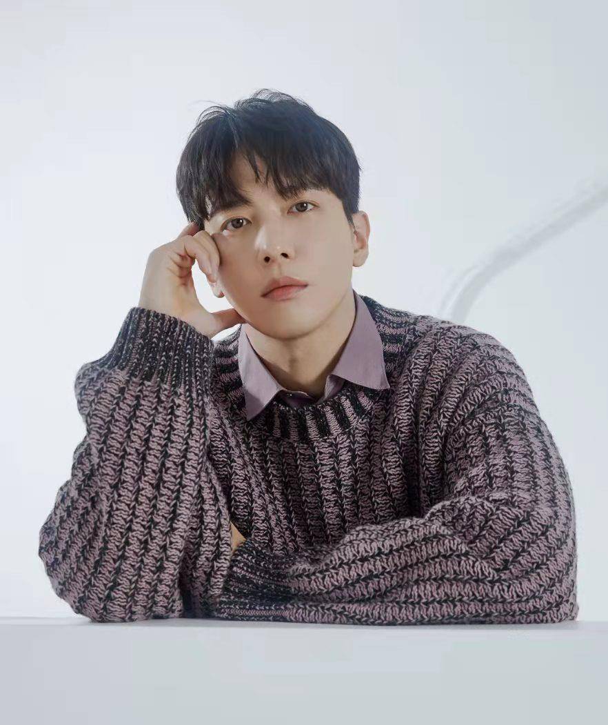 屡遭队友插刀陷害全网黑,心疼宝藏男孩郑容和_姜敏赫_公司_时候