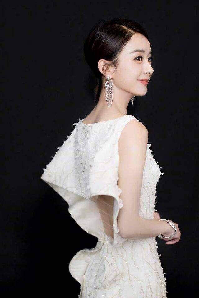 王鸥不是所有女生都适合化浓妆,选错了显老没气质,杨紫王鸥都中招