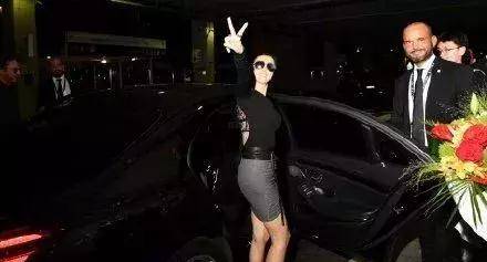 青春53岁巩俐出道32年，身材容颜依旧宛若少女，吃了什么长生不老药？