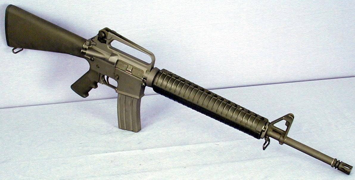 m16系列自动步枪是第二次世界大战后米国换装的第二代步枪,对以后的轻
