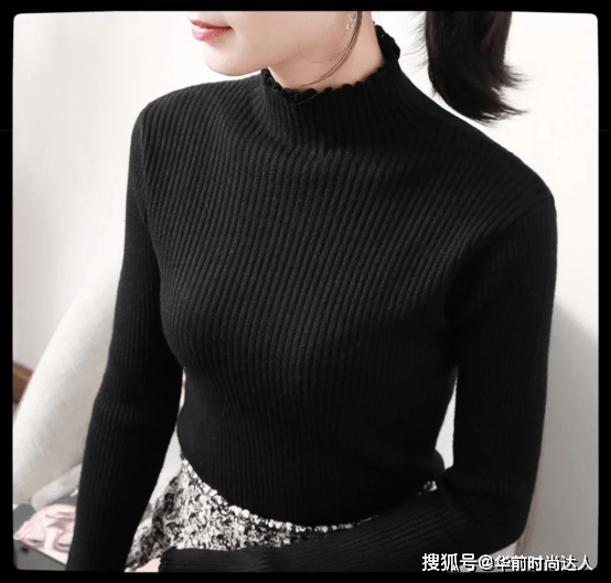 脖子 早春“大衣+高领衫”太高级了，保暖显气质，适合30、40岁的女人