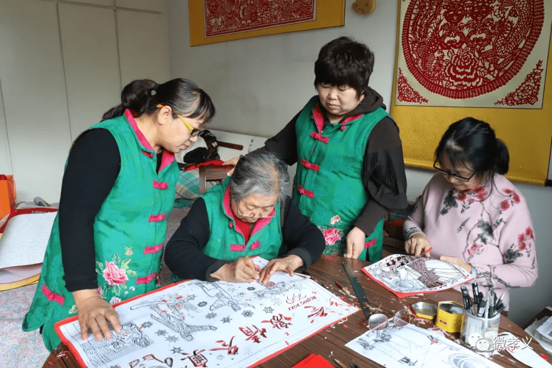 传承|「文化孝义」纸上镂空，剪出繁花无数