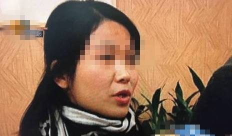 会员卡90后姑娘身挂毛巾冲出发廊，妹子：员工太纠缠