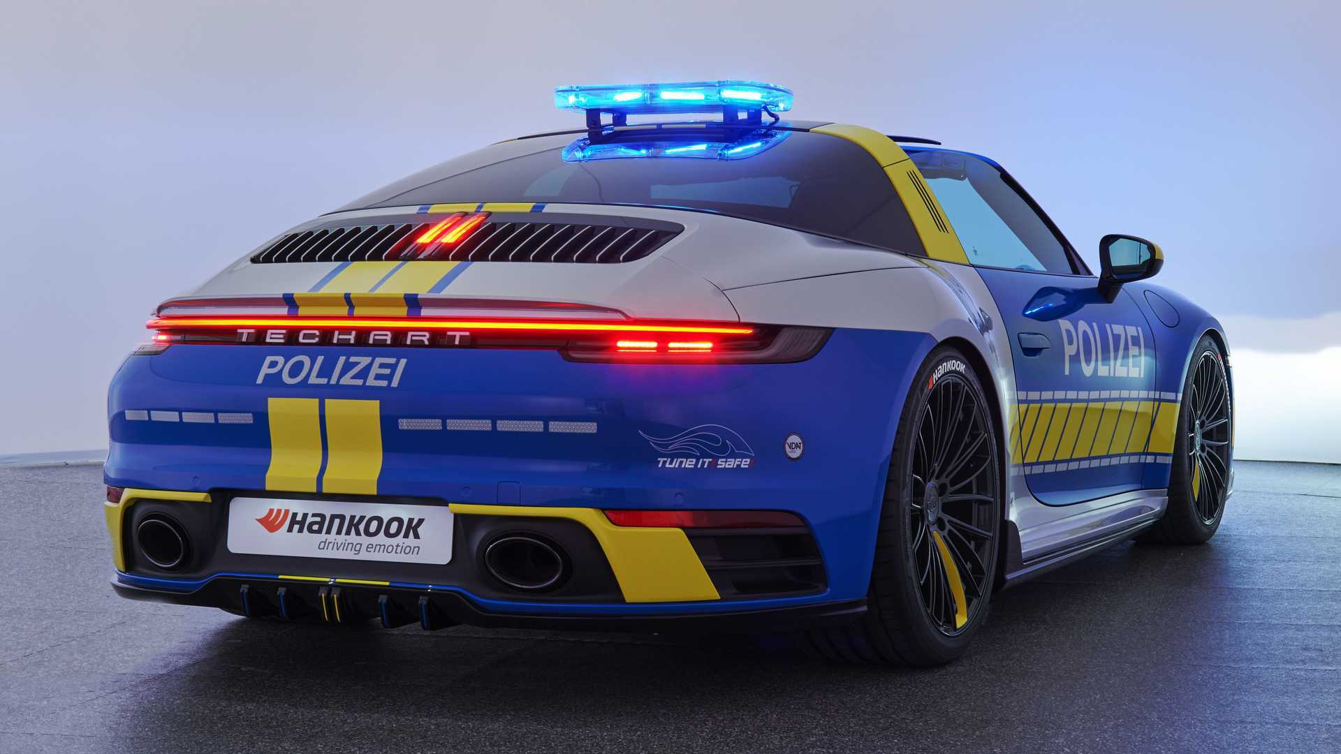 假的techart保時捷911targa4警車促進德國改裝安全和責任教育