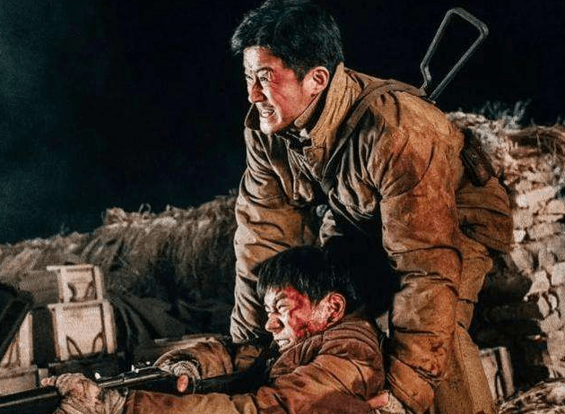 原班人马|都是原班人马，长津湖票房接近60亿而水门桥才28亿，原因到底在哪