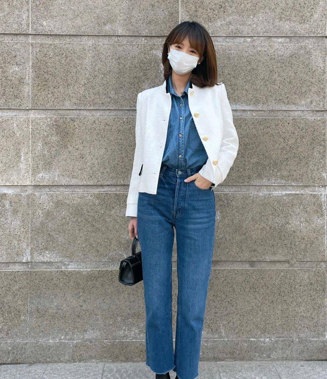 服装 小香风外套虽然很简约，但只要穿对了，就会让人眼前一亮