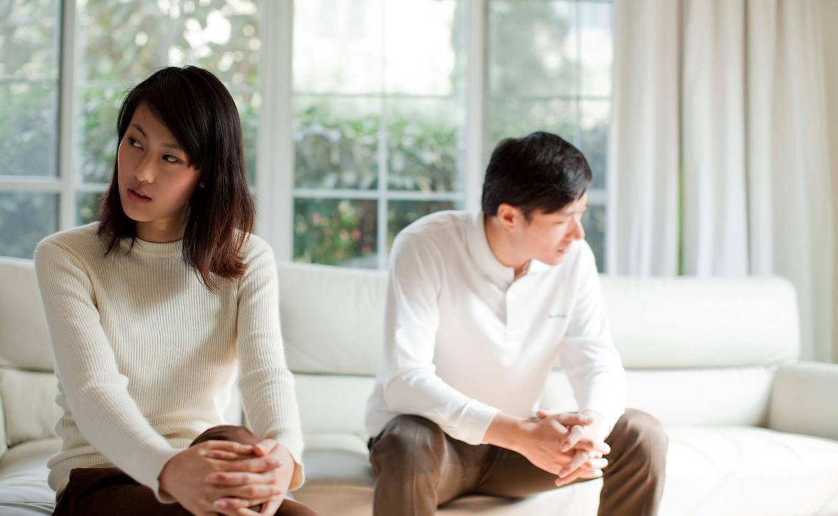 女人问你坐着不累吗 男的忍不住的时候怎么办