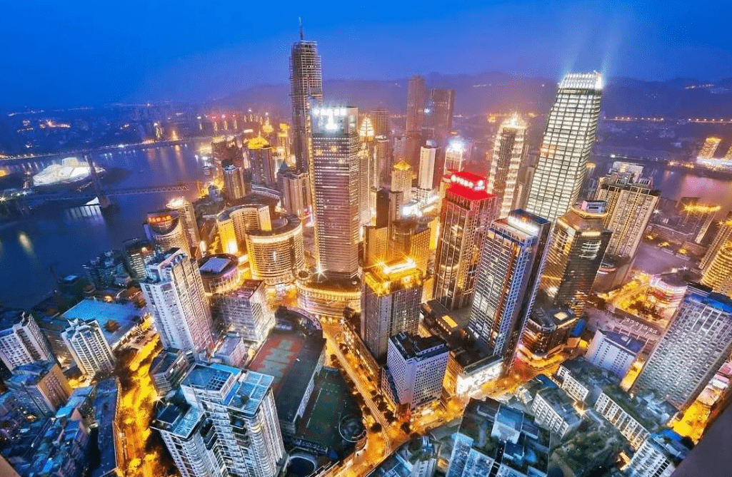 为16410平方公里,由此可见,重庆市的面积已近碾压这两座国际化大都市。即便是我国排名第一的广东省,