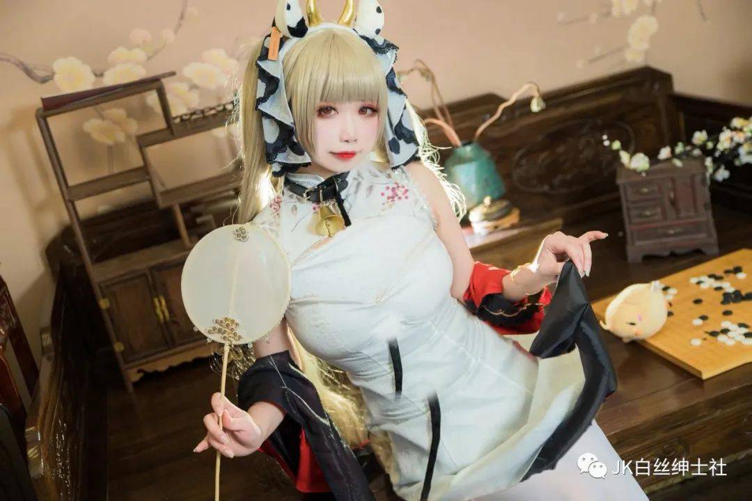 cos碧蓝航线可畏旗袍cos正片贞子