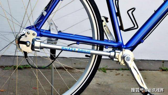 大学生发明传动轴自行车,时速达50公里,出价30万他都不愿意出售_速度