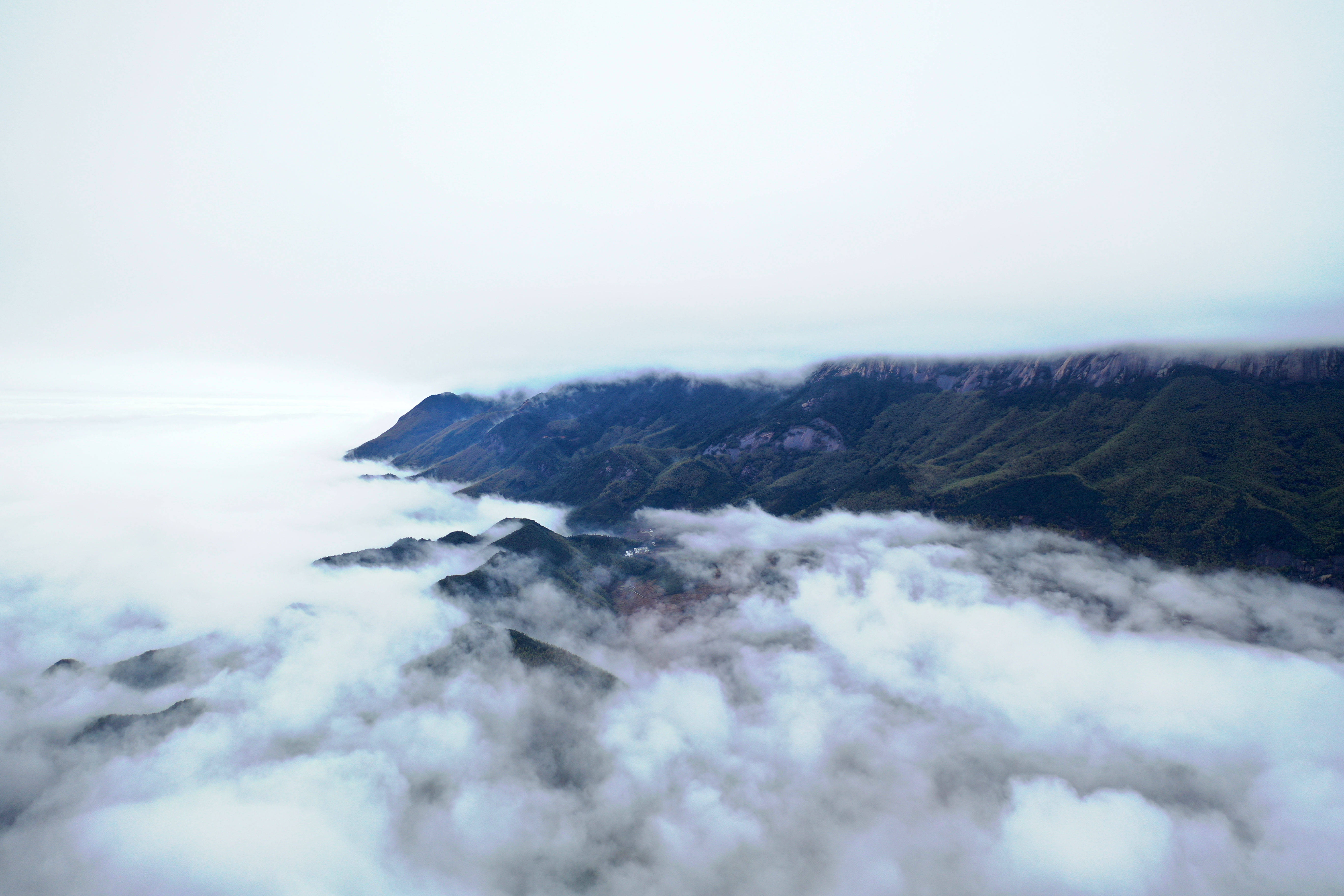 江西上饶雾绕灵山唯美仙境