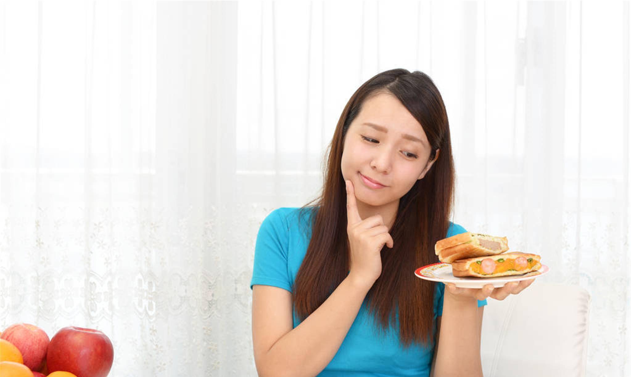 代谢五类食物，或比熬夜还“催人老”，趁早撤离饭桌，别再傻傻忽视了