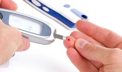 治疗|空腹血糖6.8，如何才能降下来？医生给出两种方法，你选哪一个？