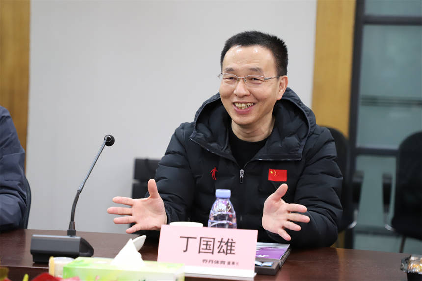 殷殷话语寄真情共图鞋都业腾飞商丘市市长摆向阳带队到福建招商考察