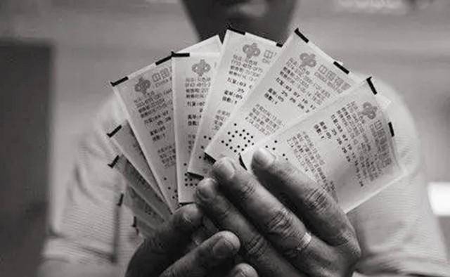 怎么买彩票才能中5000万 4d74db8b3d2641f6b9940b48528c966e.jpeg
