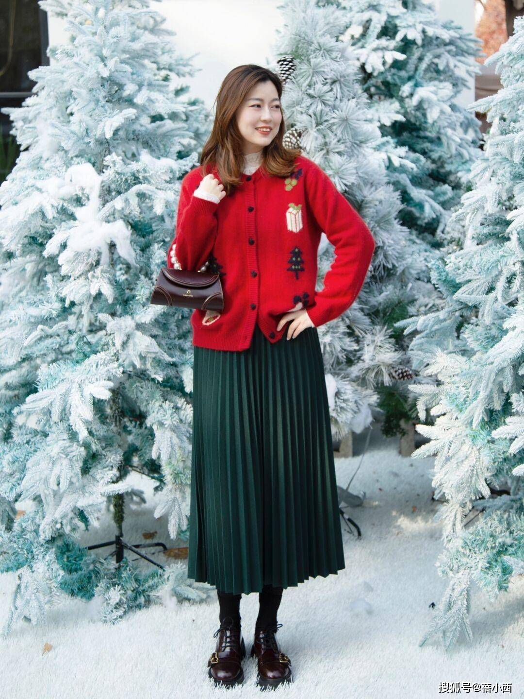 驼色 春季赶时髦就穿“针织开衫”，优雅又实用，配牛仔裤半身裙都好看