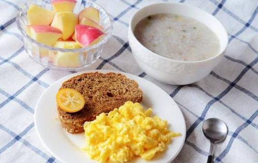 人体|经常不吃早餐容易胖 减肥早餐七款食谱推荐