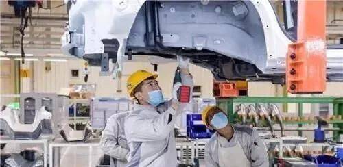 春节过后为啥要选择回4s店保养 配件 车主 原厂