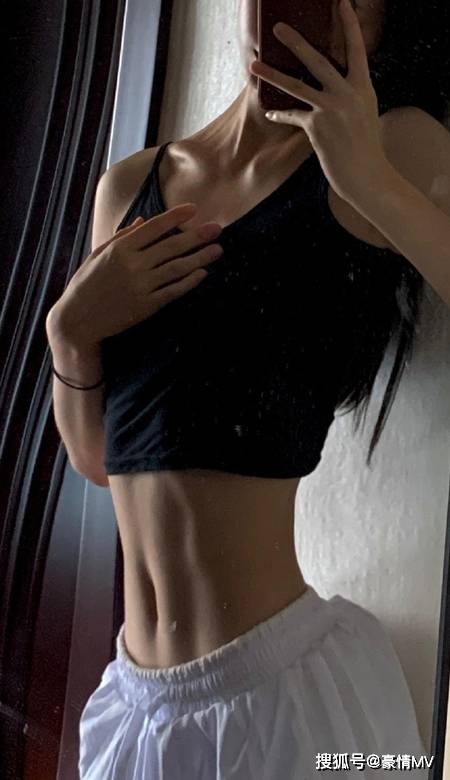 好身材高颜值好身材美女壁纸高清_好看绝美身材手机壁纸