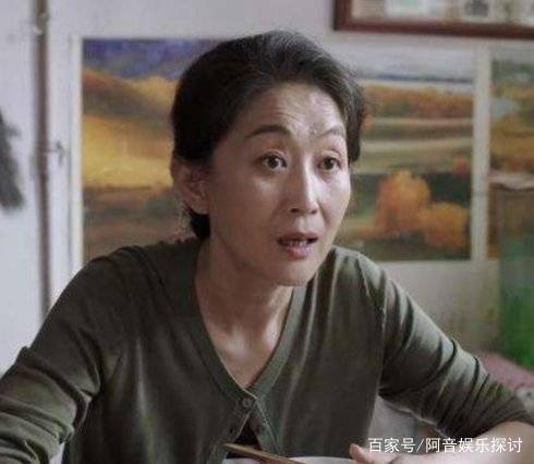 演技|她是“老戏骨”，55岁不结婚，因参演《都挺好》这一角色惹争议