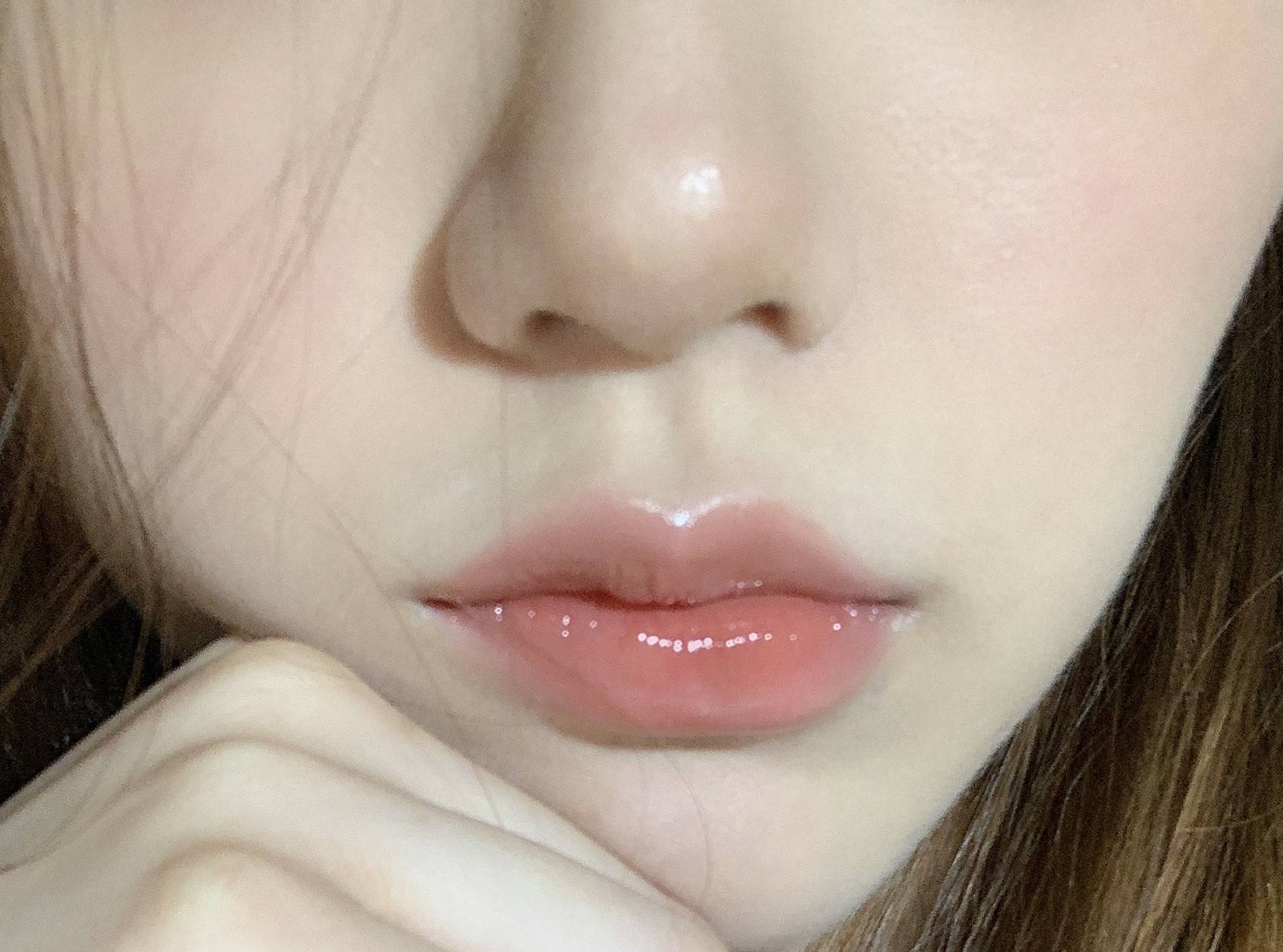 化妆品拉黑扔垃圾桶的化妆品：美宝莲卡粉，爱敬气垫含孕妇慎用成分！