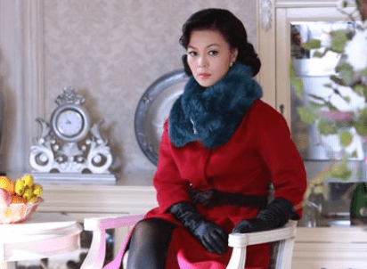 低调嫁圈外老公很幸福,如今越老越有美了_荣蓉_么多_作品