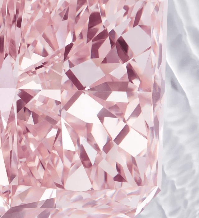 �����鱦��һ���亱��ʯϵ��:10.88ctŨ�ʷ���,4.1ctŨ������