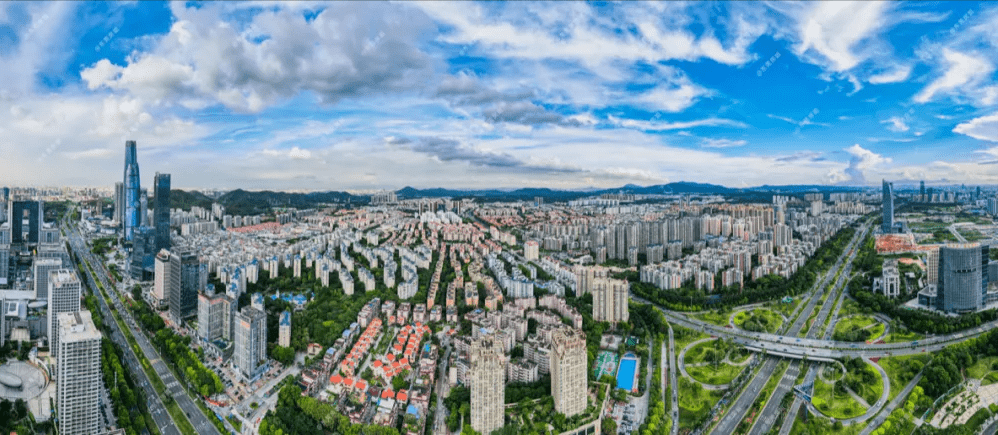 一方面,西平与东莞cbd相伴相生,在强心战略的推进下,西平站在了东莞