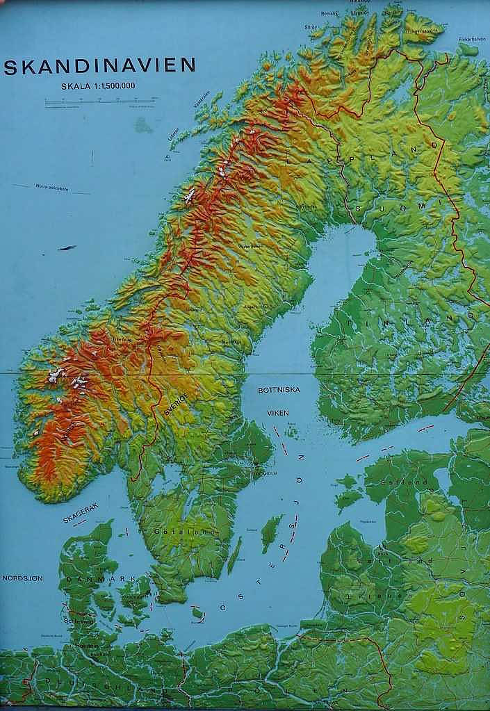 北欧地形剖面图图片