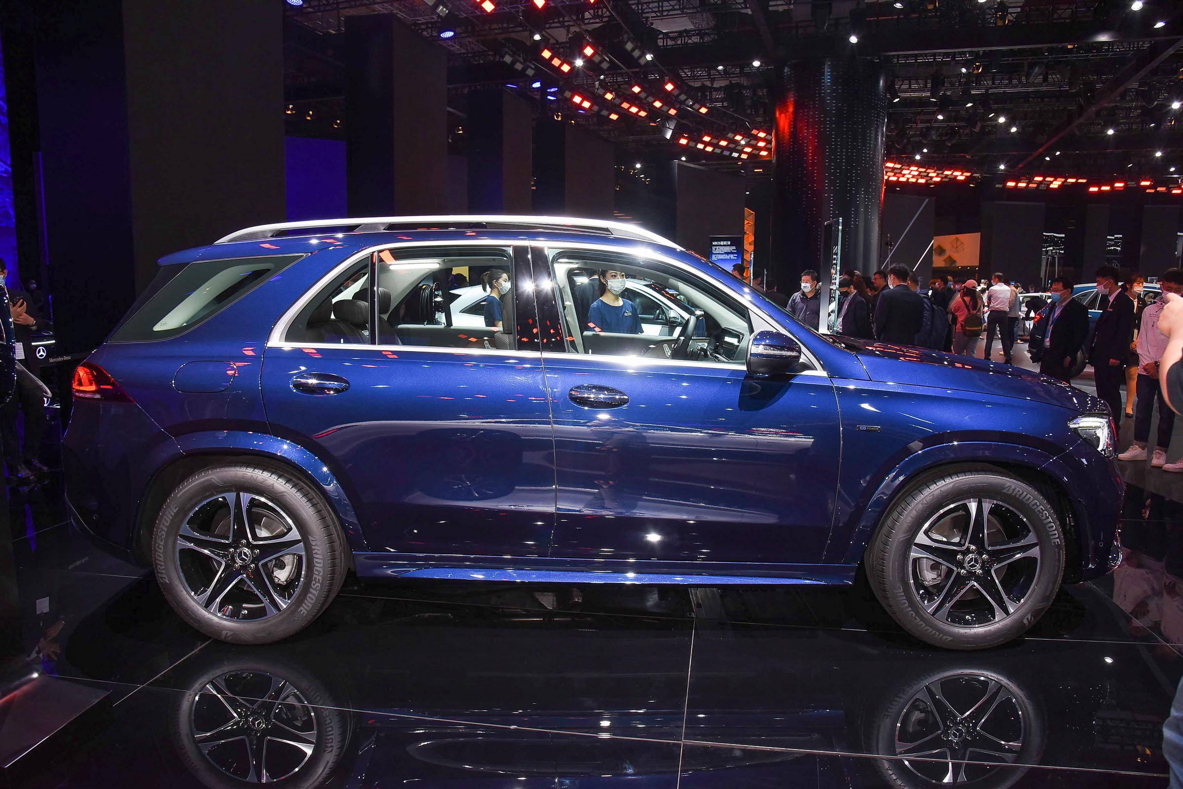 24万元 新款奔驰gle 350 e 4matic上市 配置升级_搜狐汽车_搜狐网