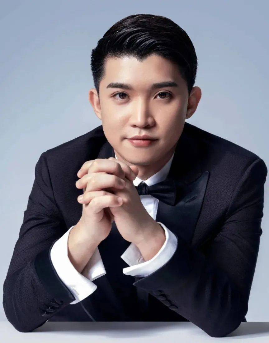 鲍释贤表示,在大多数人看来,钢琴这种古典音乐还是有距离感,很多人