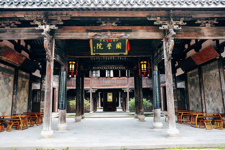 原创浙江一巨富豪宅走红有江南古民居大观园之称距市区37公里