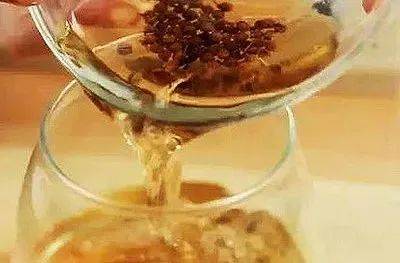 花椒泡脚作用与功效 6e784a2216aa47638c8eb560d43bc898.jpeg