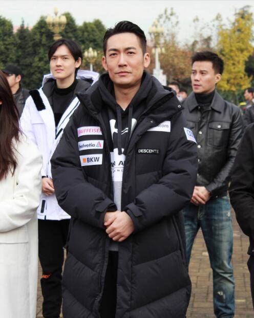《危机先生》开机来袭,黄晓明担任男主,女二谭卓演技出色_蔡文静_正义