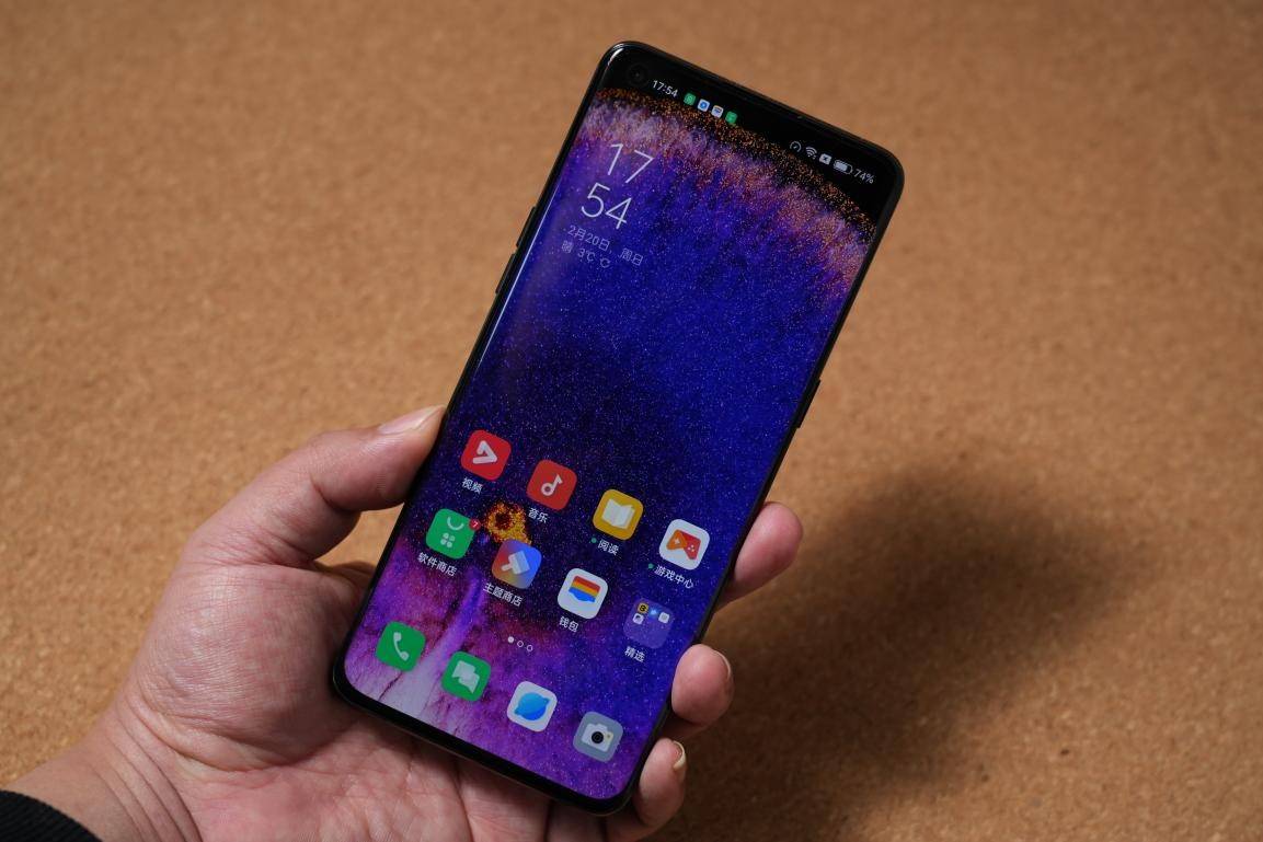 该机|OPPO Find X5 Pro评测：跟一加10 Pro有什么不同？