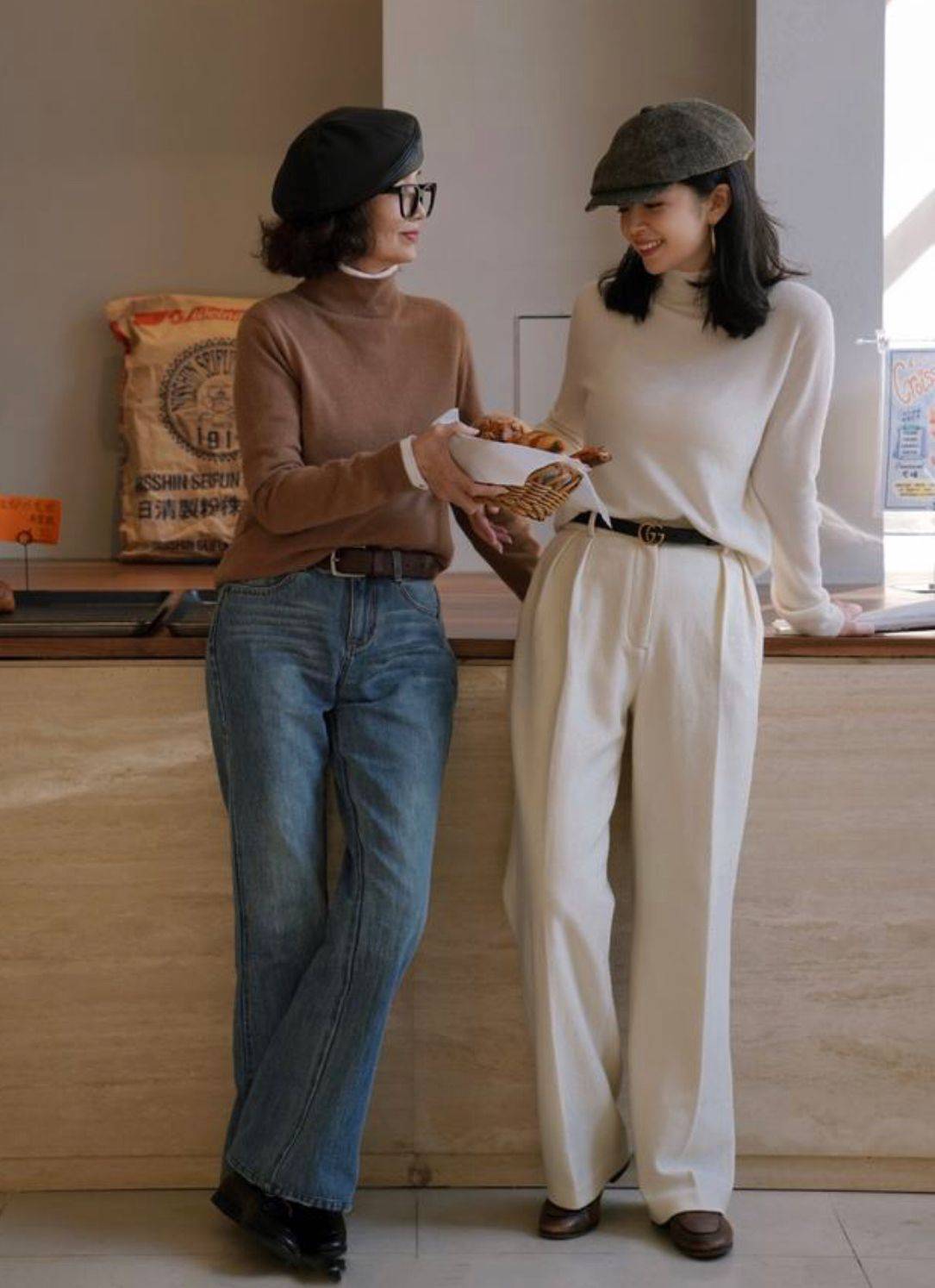 都更 春天选对打底衫很重要，看三木母女就知道，配西装风衣都更精致