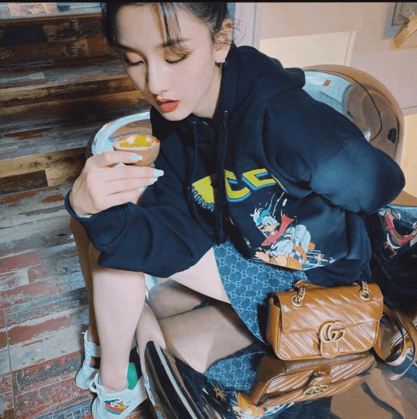 盛装 《盛装》来袭,宋佳演绎“时尚女魔头”,宋祖儿开启时尚打怪之旅