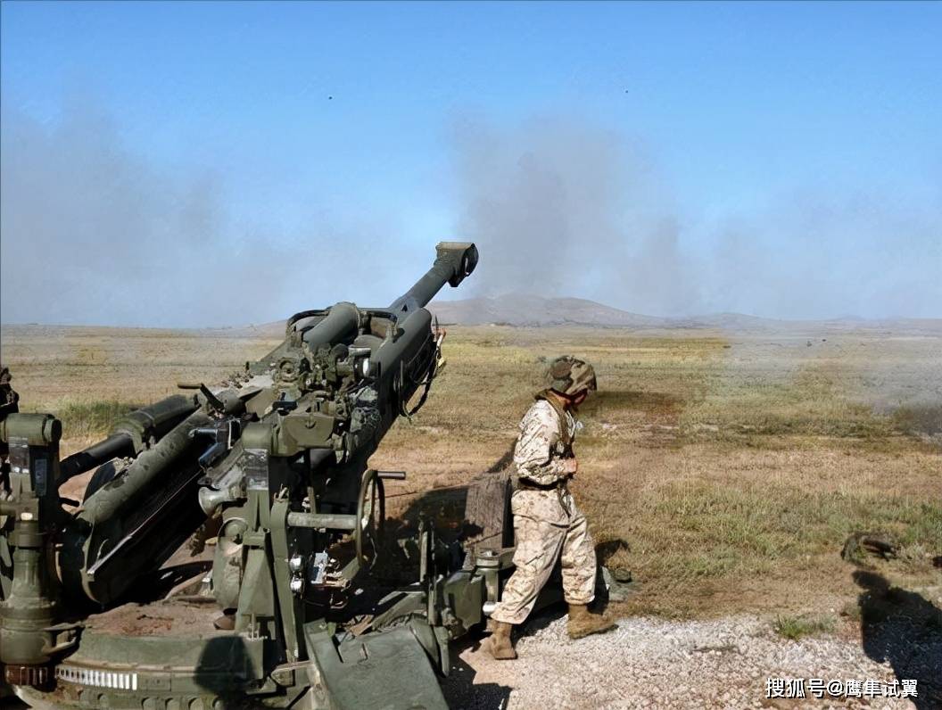 那么近年来能够这155毫米超轻型的榴弹炮能摆上桌面的,就剩下咱的ah4