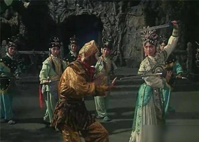 因为|没想到!西游记里的铁扇公主,竟嫁给孙悟空,38岁因癌遗憾离世!