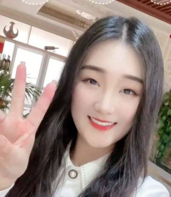 妙陈直播真实容貌 060fec0b597144c5bc8a27f18468d1d6.jpeg