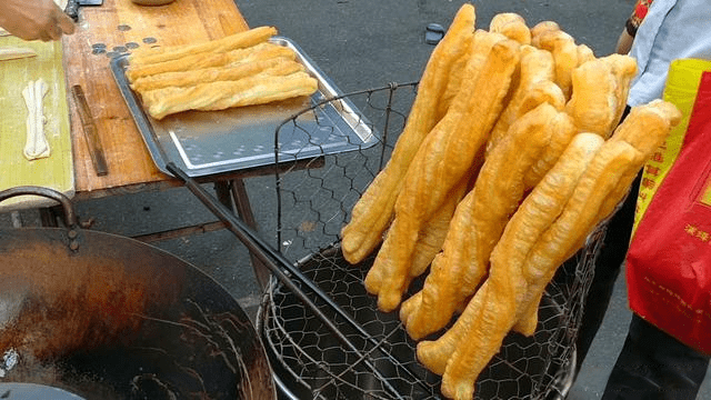 因为|这4种早餐：热量高、长肉猛，减肥的人从来不碰，或许你经常在吃