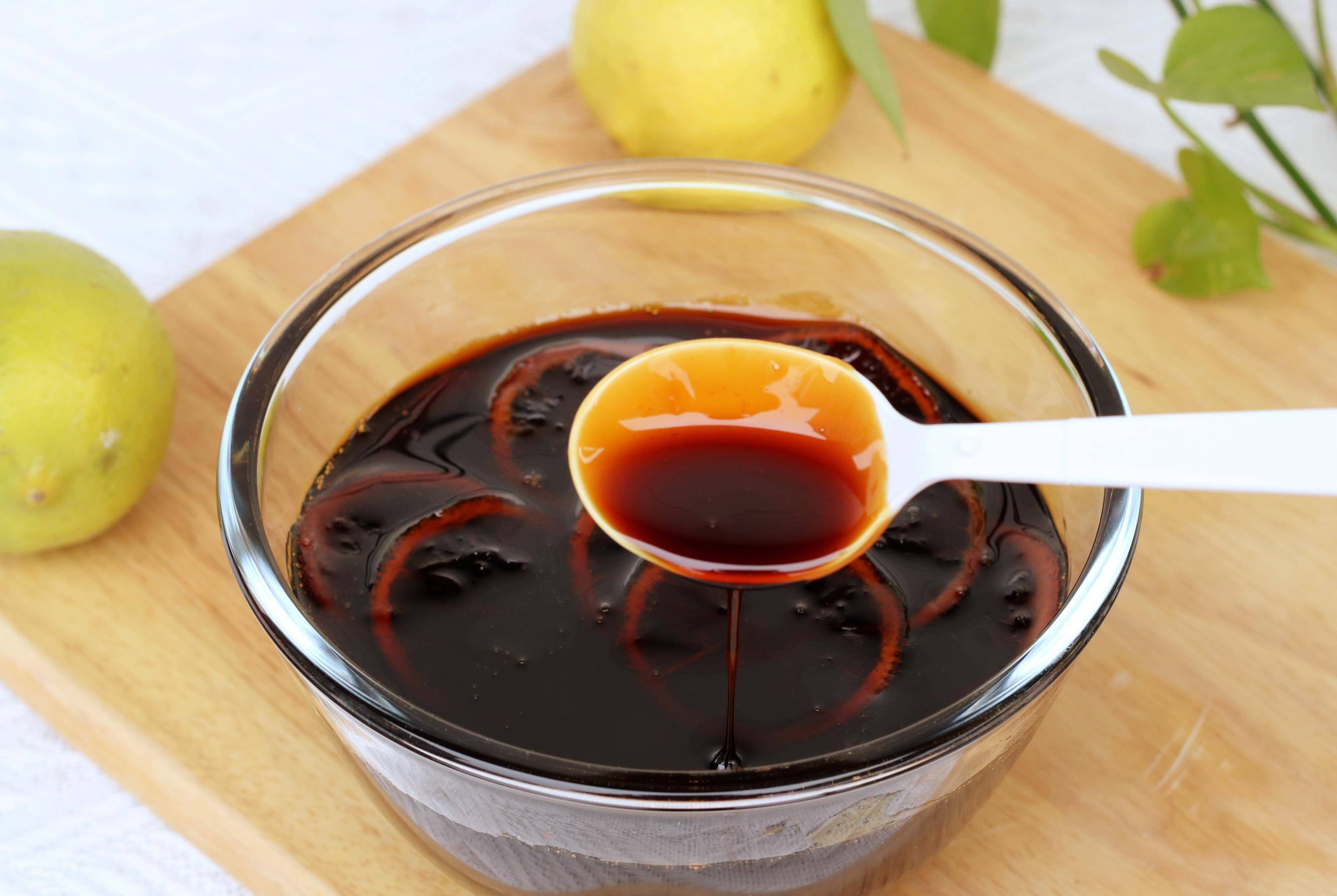 80岁奶奶教我熬糖浆止咳特管用只需2种食材有电饭锅就能做