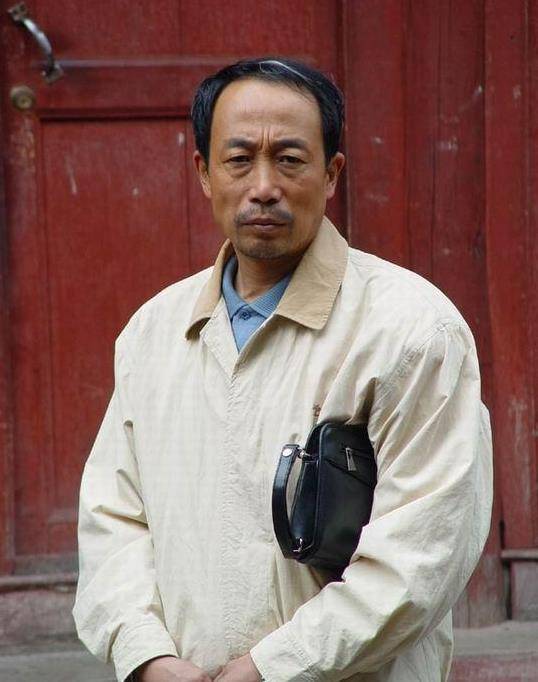 但这也从某一方面说明,孙海英和晚年的"石光荣
